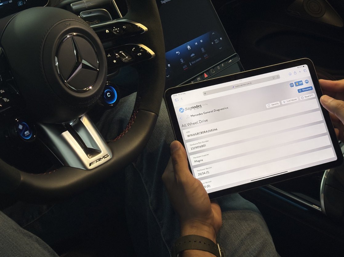 Perform diagnostics for Mercedes benz latest cars